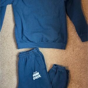 Women’s Penn State puffer crew neck and sweatpants